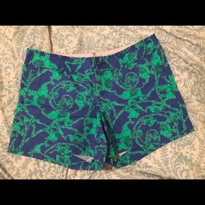 Lilly Pulitzer Callahan shorts. Size 8